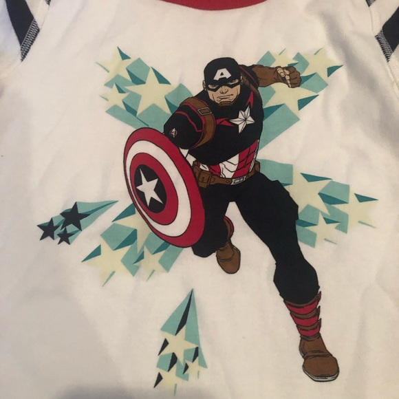 Hanna captain America pajamas - Picture 6 of 8